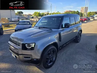 Usata Land Rover Defender Dynamic 249 CV (183 kW) 2021 SUV