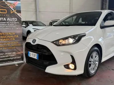 Usata Toyota Yaris Hybrid