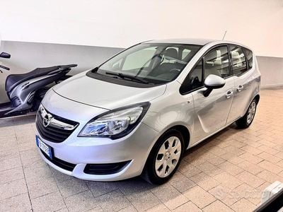 Usata Opel Meriva Cosmo 136 CV (100 kW) 2016 Grigio Monovolume