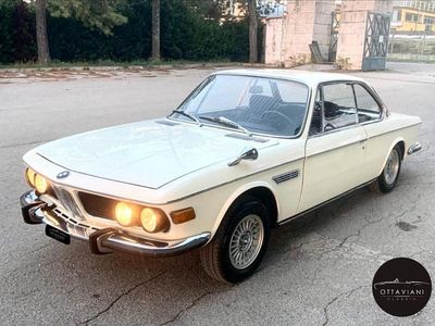 Usata BMW E9 Efficient Dynamics 169 CV (124 kW) 1969 Bianco Coupé