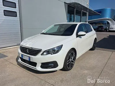Usata Peugeot 308 Allure 130 CV (95 kW) 2018 Berlina