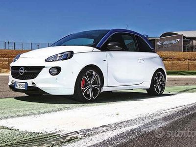 Usata Opel Adam 2013 Bianco Utilitaria