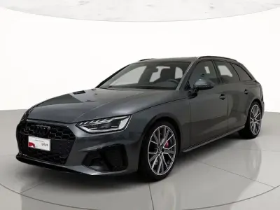Usata Audi S4 Sport 341 CV (250 kW) 2023 Grigio daytona perlato Station wagon