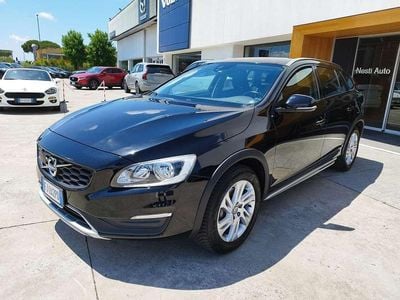 Volvo V60 CC