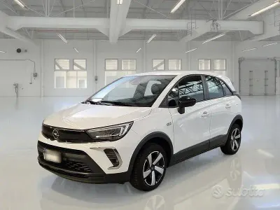 Usata Opel Crossland Edition 110 CV (80 kW) 2022 Bianco SUV