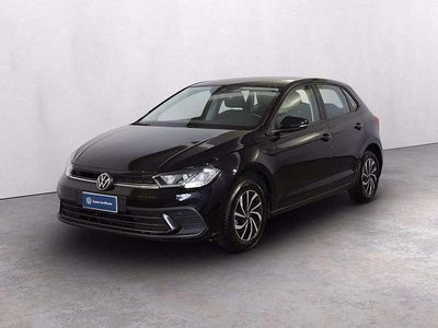 Usata VW Polo Life 95 CV (69 kW) 2023 Deep black perlato Utilitaria