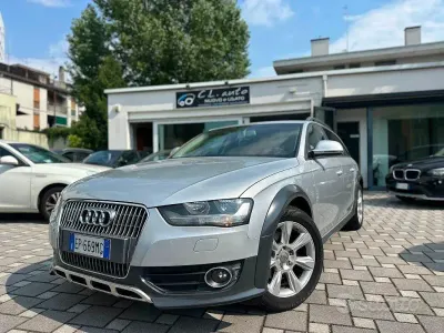 Usata Audi A4 Allroad Business 177 CV (130 kW) 2012 Grigio Station wagon