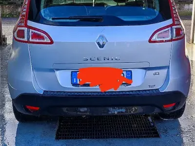 Usata Renault Scenic E-Tech 110 CV (80 kW) 2009 Grigio Monovolume
