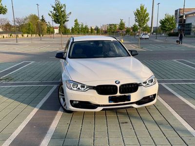 usata BMW 320 320 d Touring Sport