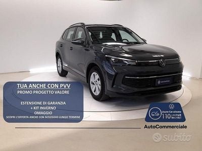 Usata VW Tiguan Life 150 CV (110 kW) 2024 Grigio scuro SUV