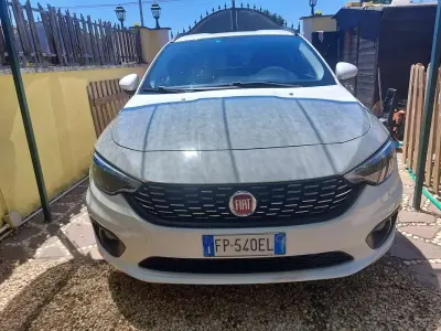 Usata Fiat Tipo Business 120 CV (88 kW) 2018 Bianco Station wagon