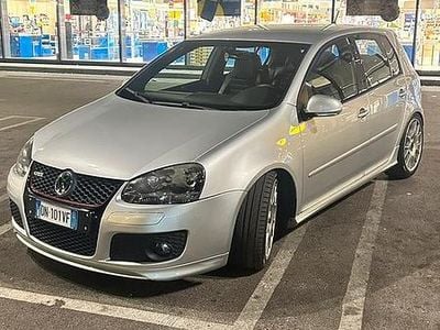 Usata VW Golf VI Edition 330 CV (242 kW) 2008 Grigio Utilitaria
