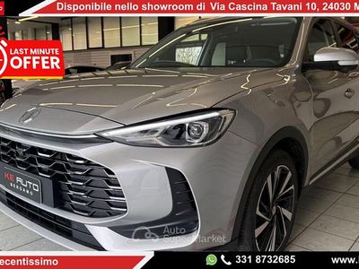 Nuova MG ZS Luxury 102 CV (75 kW) 2025 Cosmic silver SUV