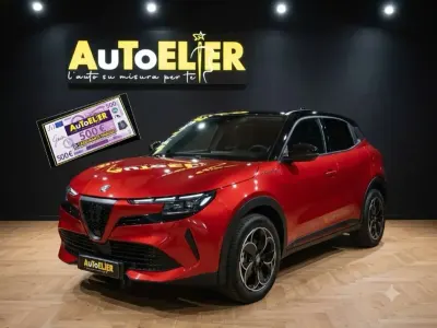 Nuova Alfa Romeo GT Junior Edizione Speciale 145 CV (106 kW) 2026 Nero SUV
