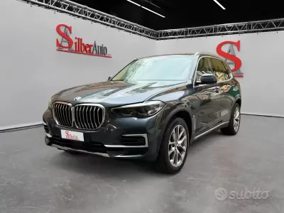 Usata BMW X5 Efficient Dynamics 286 CV (210 kW) 2021 Grigio SUV