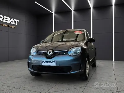 Usata Renault Twingo Intens 65 CV (47 kW) 2021 Gray Utilitaria