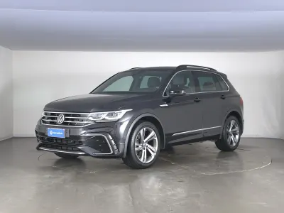 Usata VW Tiguan R-line 150 CV (110 kW) 2023 Nero SUV