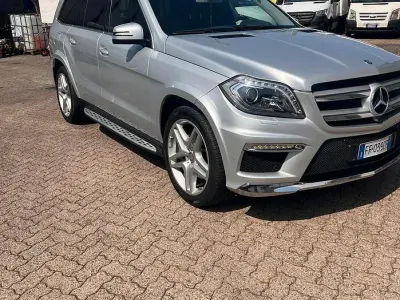 Usata Mercedes GL350 258 CV (189 kW) 2016 Grigio SUV