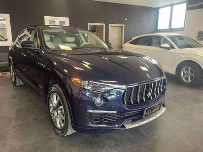 Usata Maserati Levante GranLusso 430 CV (316 kW) 2019 Blu/azzurro SUV