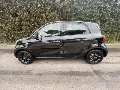 Nero Usata 2019 Smart ForFour Utilitaria | 11.300 € (Buon prezzo)
