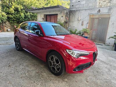Usata Alfa Romeo Stelvio Executive 190 CV (139 kW) 2019 Rosso SUV