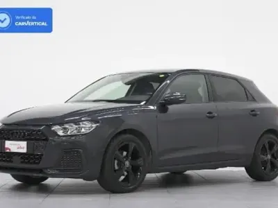 Usata Audi A1 Advanced Plus 95 CV (69 kW) 2020 Grigio manhattan metallizzato SUV
