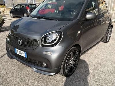 Usata Smart ForFour Brabus 109 CV (80 kW) 2016 Nero Utilitaria