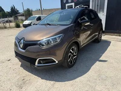 Usata Renault Captur 90 CV (66 kW) 2014 Marrone SUV