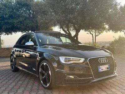 usata Audi A3 8V 2014 2.0 TDI S-Tronic, 3 x S-Line