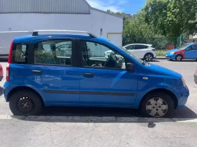 Usata Fiat Panda 60 CV (44 kW) 2004 Bluazzurro Utilitaria