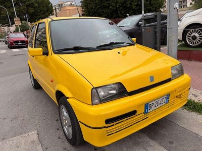 Käytetty Fiat Cinquecento 54 HP (39 kW) 1995 Keltainen Viistoperä