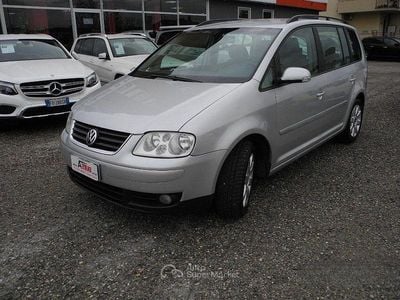 Usata VW Touran 105 CV (77 kW) 2004 Grigio Monovolume