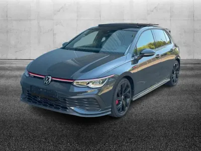 Usata VW Golf VIII GTI 300 CV (220 kW) 2023 Grigio Berlina
