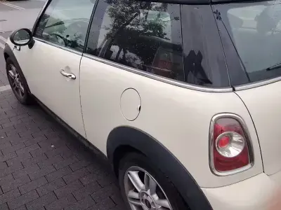Usata Mini Cooper 116 CV (85 kW) 2010 Bianco Utilitaria