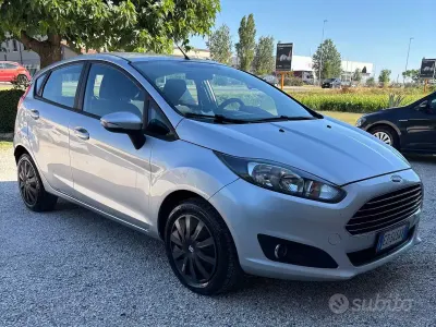 Usata Ford Fiesta Business Edition 97 CV (71 kW) 2015 Other Utilitaria