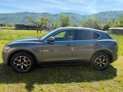 Usata Alfa Romeo Stelvio 210 CV (154 kW) 2018 Grigio SUV