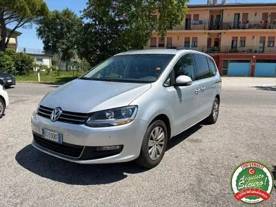 Usata VW Sharan Comfortline 140 CV (102 kW) 2011 Gray Monovolume