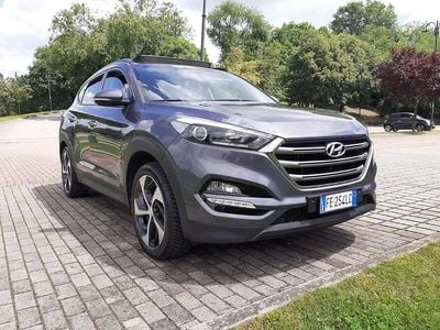 Usata Hyundai Tucson Xpossible 116 CV (85 kW) 2016 Grigio SUV