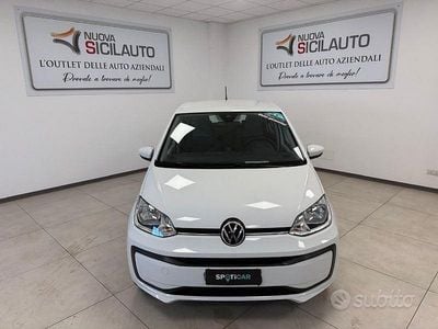 Usata VW up! Move 65 CV (47 kW) 2022 Bianco Utilitaria