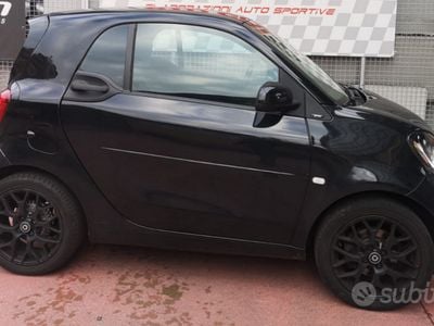 Nero Usata 2015 Smart ForTwo Coupé Coupé | 7200 € (Buon prezzo)