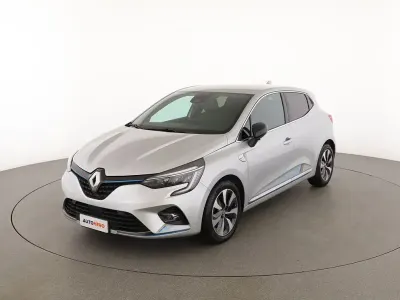 Usata Renault Clio 140 CV (102 kW) 2021 Grigio Utilitaria