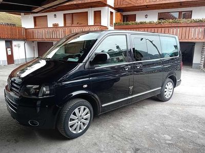 Usata VW T5 Highline 179 CV (131 kW) 2012 Nero Furgone