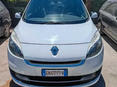 Usata Renault Scénic III 130 CV (95 kW) 2012 Bianco Monovolume