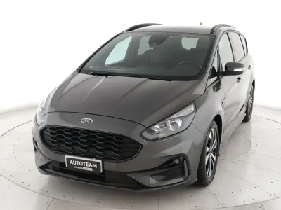 Usata Ford S-MAX Vignale 150 CV (110 kW) 2023 Grigio Monovolume