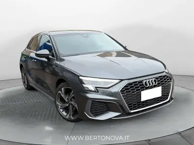Usata Audi A3 S-Line 116 CV (85 kW) 2023 Grigio Berlina