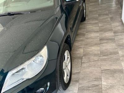 Usata VW Tiguan R-line 140 CV (102 kW) 2010 Verde SUV