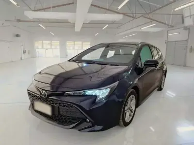 Usata Toyota Corolla Active 97 CV (71 kW) 2020 Station wagon