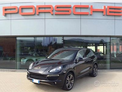 Usata Porsche Cayenne 245 CV (180 kW) 2012 Nero SUV