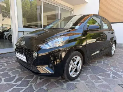 Używany Hyundai i10 67 KM (49 kW) 2022 Czarny Hatchback
