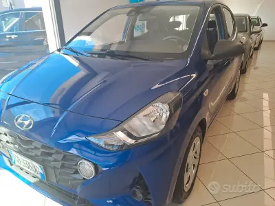 Usata Hyundai i10 Prime 67 CV (49 kW) 2021 Bluazzurro Utilitaria